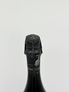 Veuve Clicquot, La Grande Dame 1990  - Asta Vini e Distillati. D'Annata, Pregiati e da Collezione - Associazione Nazionale - Case d'Asta italiane