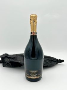 Fratelli Lunelli Ferrari, Giulio Ferrari Riserva del Fondatore Metodo Classico Trentodoc 2007  - Asta Vini e Distillati. D'Annata, Pregiati e da Collezione - Associazione Nazionale - Case d'Asta italiane