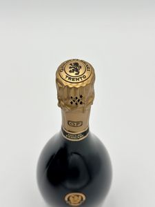 Fratelli Lunelli Ferrari, Giulio Ferrari Riserva del Fondatore Metodo Classico Trentodoc 2007  - Asta Vini e Distillati. D'Annata, Pregiati e da Collezione - Associazione Nazionale - Case d'Asta italiane