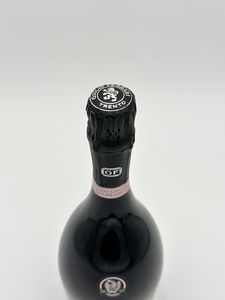 Fratelli Lunelli Ferrari, Giulio Ferrari Riserva del Fondatore Rosè Trentodoc 2010  - Asta Vini e Distillati. D'Annata, Pregiati e da Collezione - Associazione Nazionale - Case d'Asta italiane
