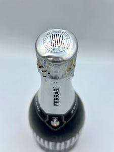 Fratelli Lunelli Ferrari, Perlé Juventus Riserva Trento DOC  - Asta Vini e Distillati. D'Annata, Pregiati e da Collezione - Associazione Nazionale - Case d'Asta italiane