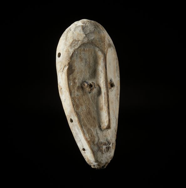 Lega - Repubblica Democratica del Congo : Maschera antropomorfa stilizzata.Legno e caolino.  - Asta Asta 422 | AFRICA, OCEANIA E AMERICHE - ARTIGIANATO AFRICANO: VARI COMMITTENTI E SELEZIONE DALLA COLLEZIONE BARTOLOMUCCI Online - Associazione Nazionale - Case d'Asta italiane