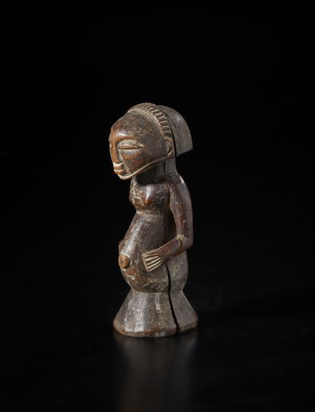 Luba - Repubblica Democratica del Congo : Scultura antropomorfa. Legno duro a  patina scura.  - Asta Asta 422 | AFRICA, OCEANIA E AMERICHE - ARTIGIANATO AFRICANO: VARI COMMITTENTI E SELEZIONE DALLA COLLEZIONE BARTOLOMUCCI Online - Associazione Nazionale - Case d'Asta italiane