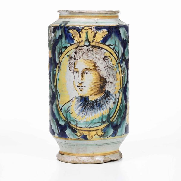 Albarello.<BR>Sicilia, Caltagirone, XIX-XX secolo.  - Asta Maioliche e Porcellane - Associazione Nazionale - Case d'Asta italiane