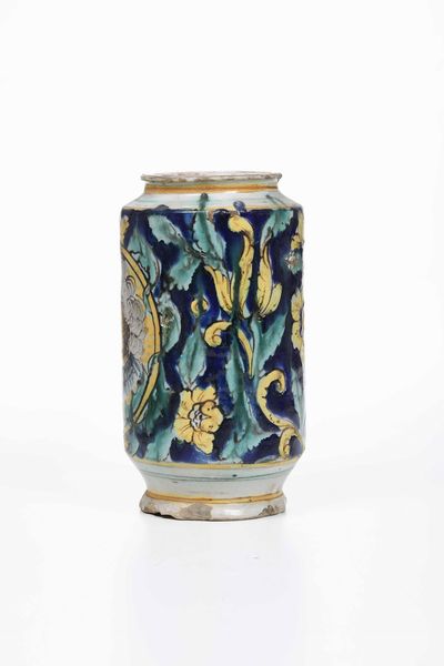 Albarello.<BR>Sicilia, Caltagirone, XIX-XX secolo.  - Asta Maioliche e Porcellane - Associazione Nazionale - Case d'Asta italiane