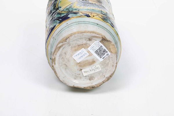 Albarello.<BR>Sicilia, Caltagirone, XIX-XX secolo.  - Asta Maioliche e Porcellane - Associazione Nazionale - Case d'Asta italiane