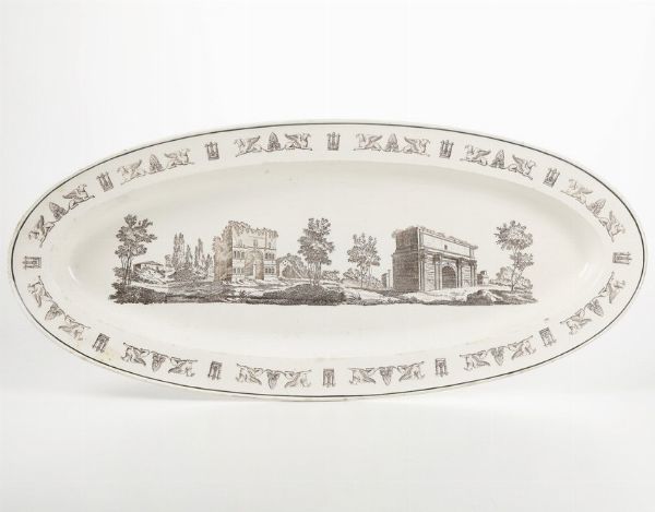 Grande piatto ovale.<BR>Francia, Creil. Decorazione: Parigi Manifattura Rue Du Cadran, primi del XIX secolo.  - Asta Maioliche e Porcellane - Associazione Nazionale - Case d'Asta italiane