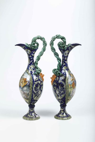 Coppia di versatoi.<BR>Italia centrale, XX secolo.  - Asta Maioliche e Porcellane - Associazione Nazionale - Case d'Asta italiane