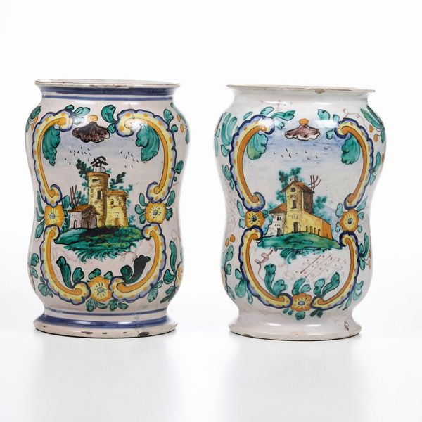 Coppia di albarelli datati 1742-43.<BR>Campania, XX secolo.  - Asta Maioliche e Porcellane - Associazione Nazionale - Case d'Asta italiane