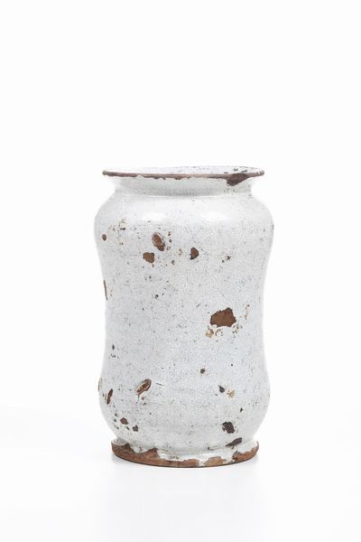 Albarello.<BR>Campania o Puglia, XVIII secolo.  - Asta Maioliche e Porcellane - Associazione Nazionale - Case d'Asta italiane