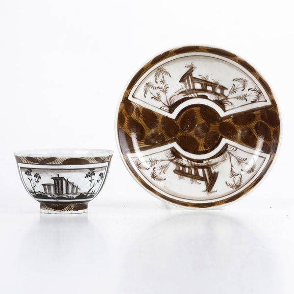 Una tazza e un piattino.<BR>Nove, Manifattura Antonibon-Baroni, 1800-1825.  - Asta Maioliche e Porcellane - Associazione Nazionale - Case d'Asta italiane
