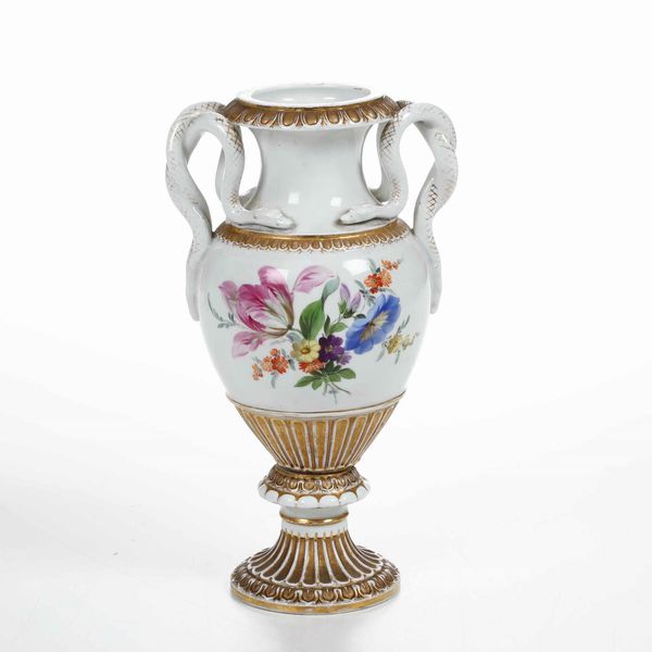 Vaso.<BR>Meissen, fine del XIX o primi del XX secolo.  - Asta Maioliche e Porcellane - Associazione Nazionale - Case d'Asta italiane