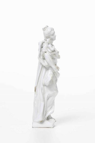 Figurina di Demetra e Pluto (?), XVIII secolo.  - Asta Maioliche e Porcellane - Associazione Nazionale - Case d'Asta italiane