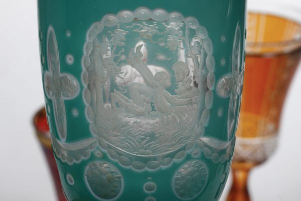 Venti bicchieri di cui una coppia con motivi erotici.<BR>Boemia, XIX e inizio XX secolo.  - Asta Maioliche e Porcellane - Associazione Nazionale - Case d'Asta italiane