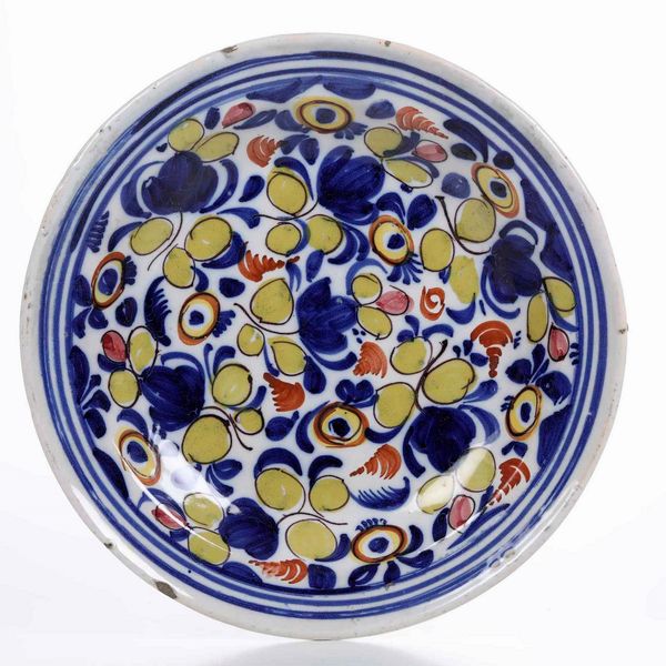 Piatto.<BR>Manifattura indeterminata, XIX secolo.<BR><BR>  - Asta Maioliche e Porcellane - Associazione Nazionale - Case d'Asta italiane