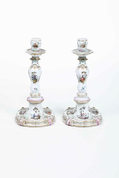 Coppia di candelieri.<BR>Meissen, XX secolo.  - Asta Maioliche e Porcellane - Associazione Nazionale - Case d'Asta italiane