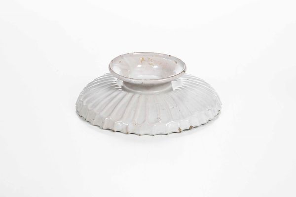 Coppa. <BR>Deruta, Simone Petrini (?), primo quarto del XVII secolo.  - Asta Maioliche e Porcellane - Associazione Nazionale - Case d'Asta italiane
