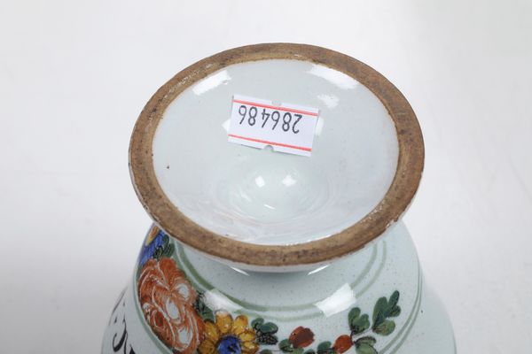 Due albarelli e un coperchio.<BR>Nove, Manifattura Antonibon, 1750-1770.  - Asta Maioliche e Porcellane - Associazione Nazionale - Case d'Asta italiane