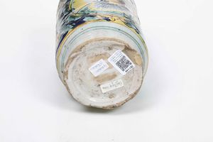 Albarello.<BR>Sicilia, Caltagirone, XIX-XX secolo.  - Asta Maioliche e Porcellane - Associazione Nazionale - Case d'Asta italiane