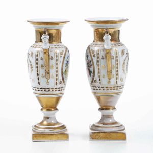 Coppia di vasi.<BR>Francia, XIX secolo.  - Asta Maioliche e Porcellane - Associazione Nazionale - Case d'Asta italiane