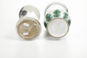 Due albarelli.<BR>Spagna (Talavera) e Italia (Lombardia), XIX secolo.  - Asta Maioliche e Porcellane - Associazione Nazionale - Case d'Asta italiane