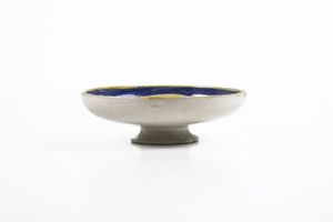 Coppa con ritratto di bella.<BR>Castel Durante (?), XVI secolo.  - Asta Maioliche e Porcellane - Associazione Nazionale - Case d'Asta italiane