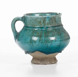 Vaso monoansato<BR>Persia, XVI-XVIII  - Asta Maioliche e Porcellane - Associazione Nazionale - Case d'Asta italiane