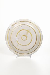 Piatto da acquareccia.<BR>Deruta, prima metà del XVI secolo.  - Asta Maioliche e Porcellane - Associazione Nazionale - Case d'Asta italiane