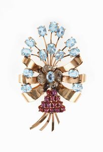 Lotto costituito da due spille e un anello con piccoli diamanti  - Asta Gioielli - Associazione Nazionale - Case d'Asta italiane