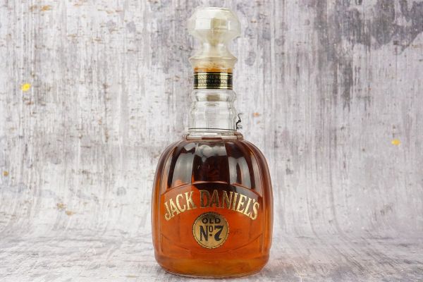 Jack Daniel&rsquo;s Old N&deg;7  - Asta September Spirits - Whisky, Whiskey e Bourbon da Collezione - Associazione Nazionale - Case d'Asta italiane