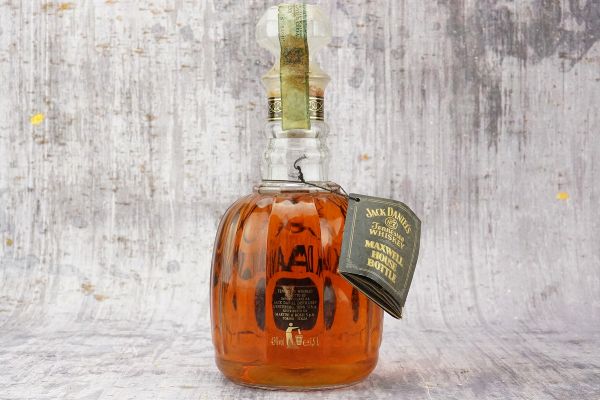 Jack Daniel&rsquo;s Old N&deg;7  - Asta September Spirits - Whisky, Whiskey e Bourbon da Collezione - Associazione Nazionale - Case d'Asta italiane