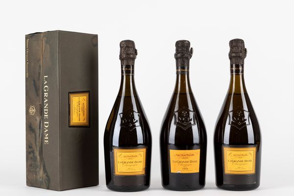 FRANCIA : Veuve Clicquot La Grande Dame (3 BT)  - Asta Vini e Distillati - Associazione Nazionale - Case d'Asta italiane