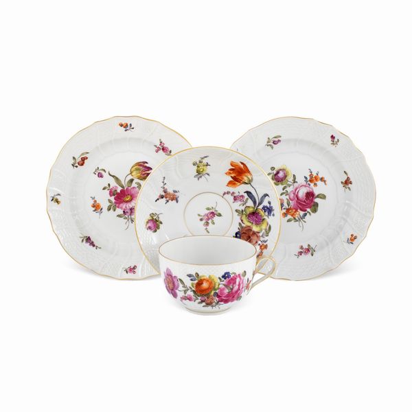 Servizio da the (80)  - Asta Argenti e l'Arte della Tavola - Associazione Nazionale - Case d'Asta italiane