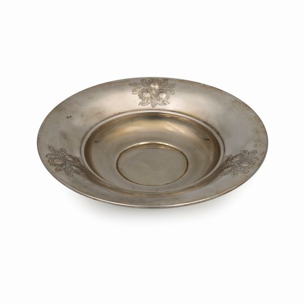 Tiffany & co., centrotavola circolare in argento  - Asta Argenti e l'Arte della Tavola - Associazione Nazionale - Case d'Asta italiane