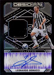 Leonardo  Bonucci - Juventus - Panini Obsidian Purple Match Used Patch 26/75