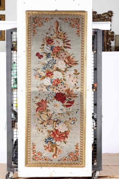 Coppia di pannelli a piccolo punto  - Asta Antiquariato e dipinti - Associazione Nazionale - Case d'Asta italiane