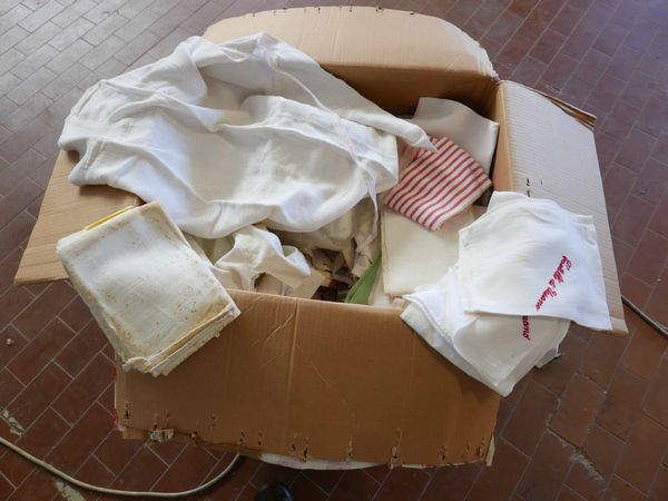 Lotto di quattro scatole  - Asta Antiquariato e dipinti - Associazione Nazionale - Case d'Asta italiane