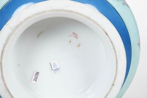 Grande vaso  - Asta Antiquariato e dipinti - Associazione Nazionale - Case d'Asta italiane