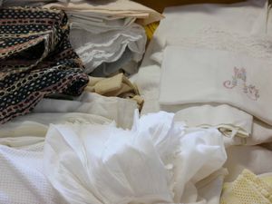 Lotto di cinque scatole  - Asta Antiquariato e dipinti - Associazione Nazionale - Case d'Asta italiane