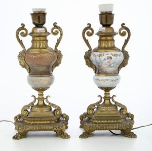 Coppia di vasi montati a lampada in porcellana e bronzo dorato  - Asta Antiquariato e dipinti - Associazione Nazionale - Case d'Asta italiane