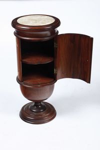 Comodino a cilindro in legno intarsiato. XIX-XX secolo  - Asta Antiquariato e dipinti - Associazione Nazionale - Case d'Asta italiane