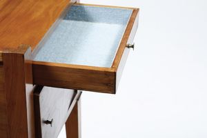 Comodino in stile Luigi XVI. XIX secolo  - Asta Antiquariato e dipinti - Associazione Nazionale - Case d'Asta italiane