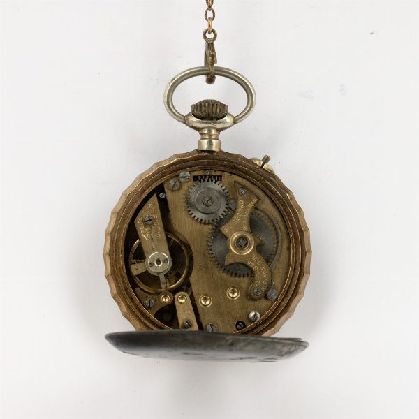 Due orologi remontoir con cassa in metallo e quadrante catouche  - Asta Orologi da Tasca - Associazione Nazionale - Case d'Asta italiane