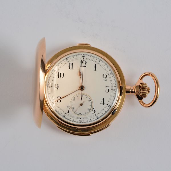 Le Coultre et Co orologio da tasca ripetizione minuti e cronografo del 1900 circa. <BR>Cassa 4 corpi in oro rosa 18kt, tipo savonette, attivazione della ripetizione a slitta, a pulsante per il crono. <BR>Quadrante in smalto bianco. <BR>Movimento Le Coultre a ponti separati, spirale Breguet, scappamento ad ancora. <BR>Suoneria a due martelli  su due gong.  - Asta Orologi da Tasca - Associazione Nazionale - Case d'Asta italiane