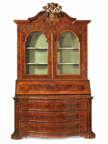 Monumentale trumeau a due corpi lastronato in legno di noce e radica  - Asta Dipinti e Sculture del XIX e XX secolo - Associazione Nazionale - Case d'Asta italiane