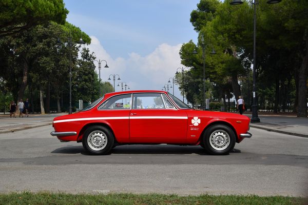 Alfa Romeo : GTA 1300 Junior (Bertone)  - Asta Automobili da Collezione - Associazione Nazionale - Case d'Asta italiane