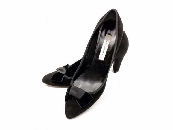 Marc Jacobs, Decollet� in velluto nero  - Asta Vintagemania - Associazione Nazionale - Case d'Asta italiane