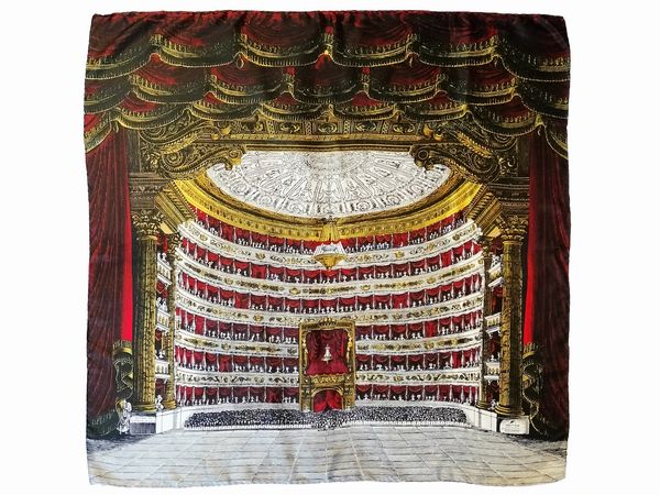 Fornasetti, 'Teatro alla Scala', Foulard in seta  - Asta Vintagemania - Associazione Nazionale - Case d'Asta italiane