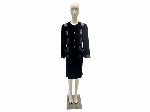 Giorgio Armani, Tailleur da cocktail in velluto nero  - Asta Vintagemania - Associazione Nazionale - Case d'Asta italiane