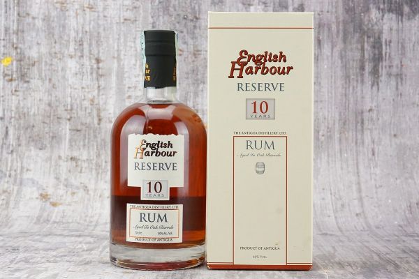 English Harbour  - Asta Halloween Spirits - Rum, Cognac & more - Associazione Nazionale - Case d'Asta italiane